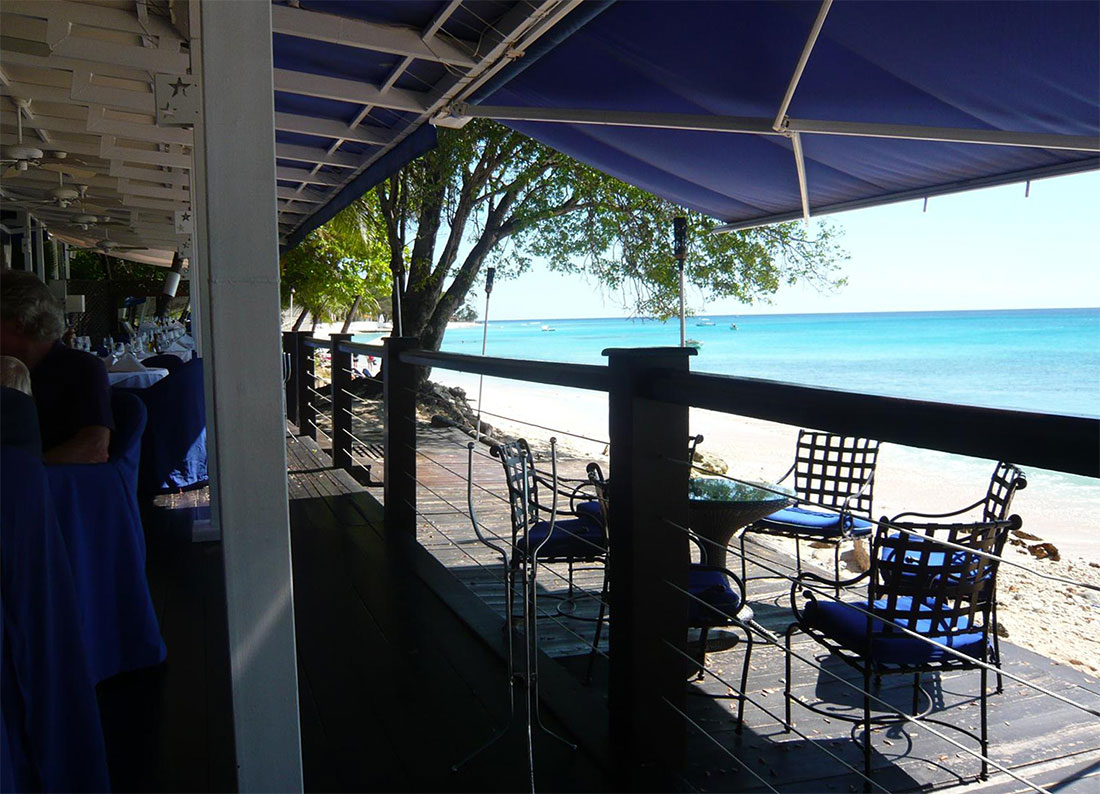 The Lone Star Restaraunt Beach